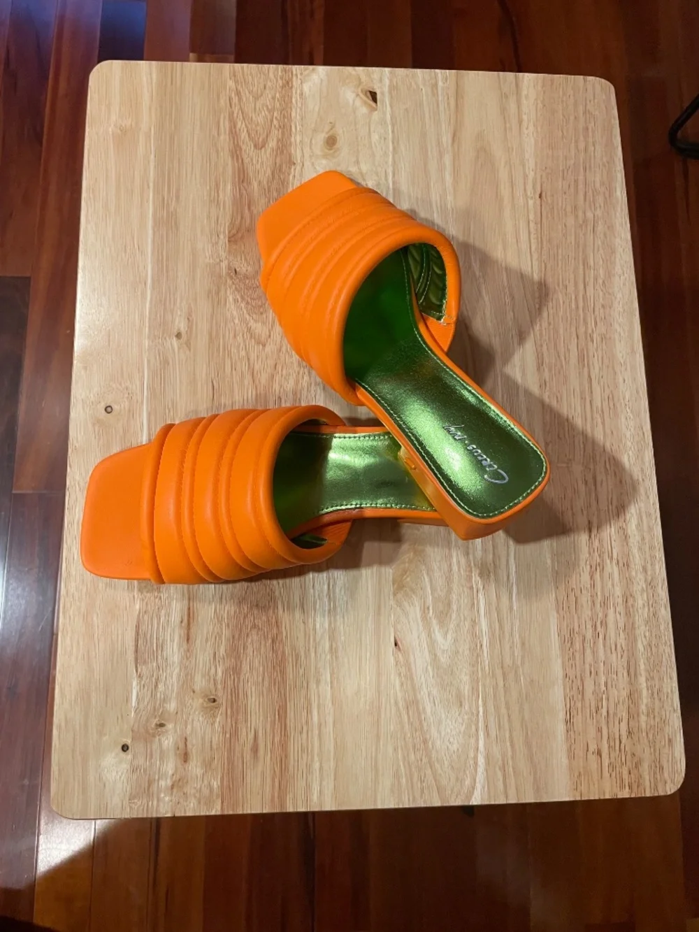 Sandals - Picture 2 of 5